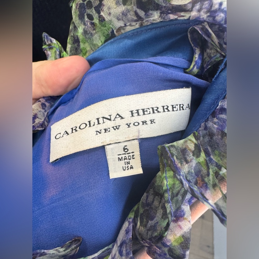 Carolina Herrera Blue and Green Floral Dress - Picture 3 of 6